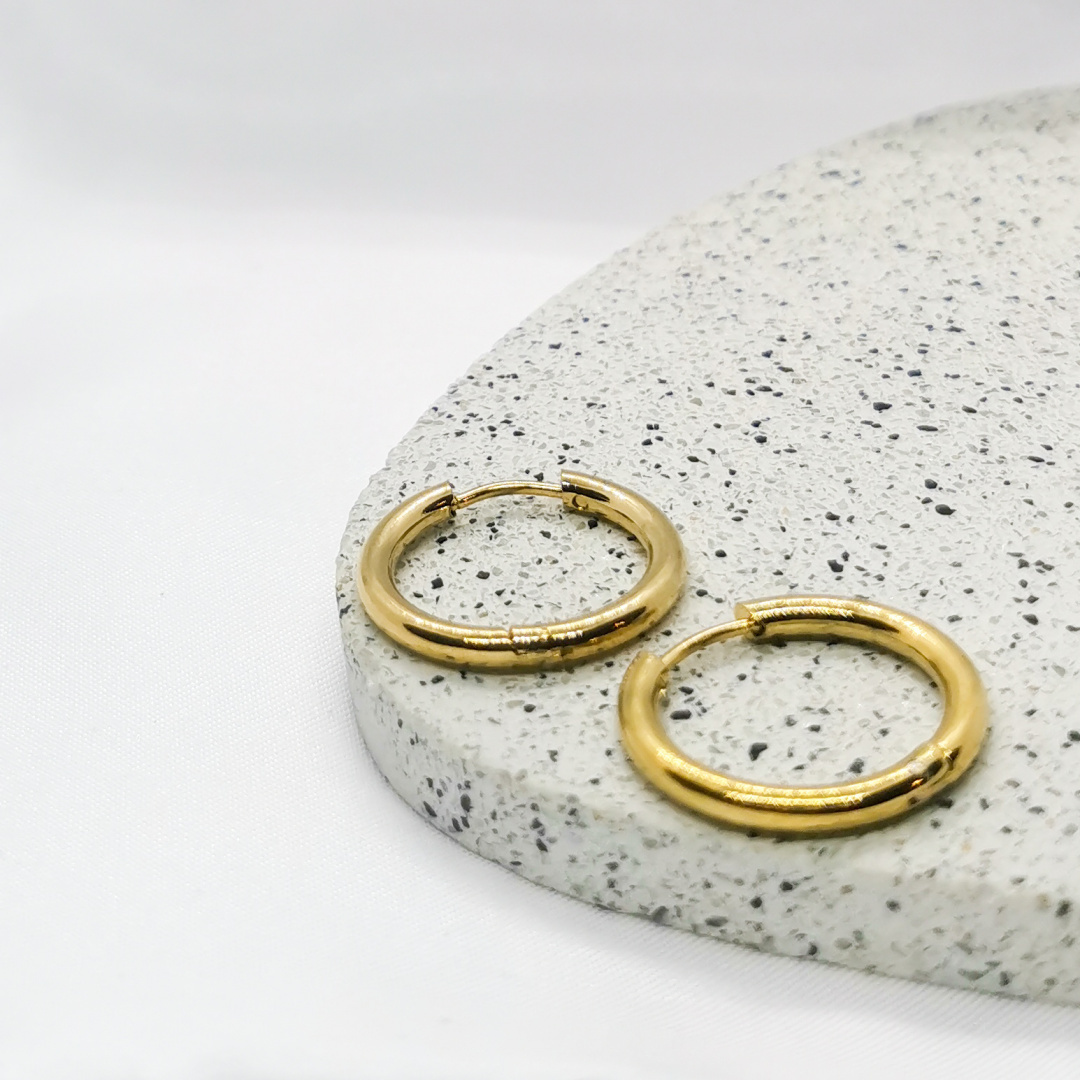 Kolczyki Glam, koła złote, 16mm Kolczyki Glam, koła złote, 16mm