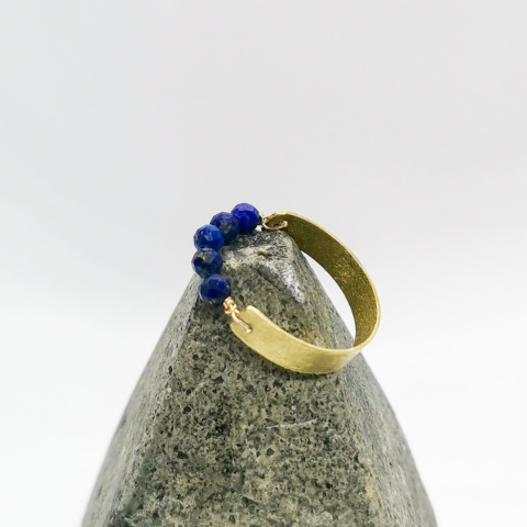 Pierścionek Glam, mosiądz, Lapis Lazuli Pierścionek Glam, mosiądz, Lapis Lazuli